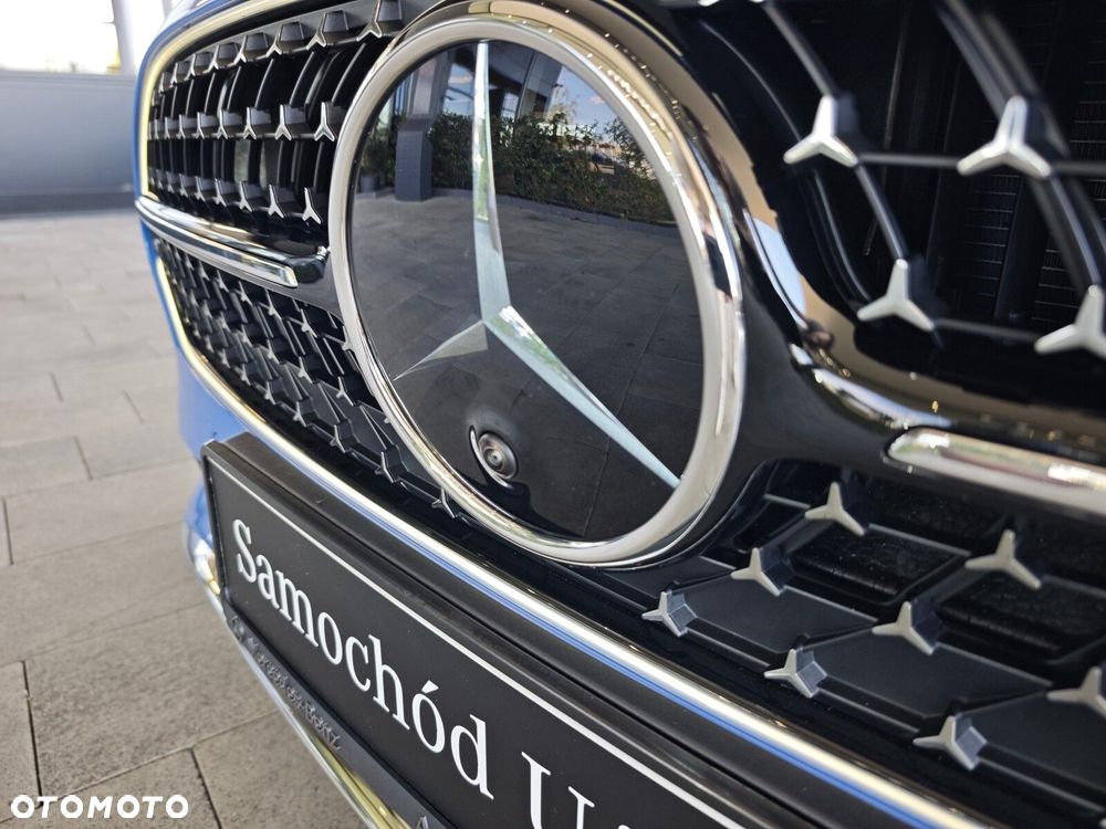 Mercedes-Benz CLA - 37