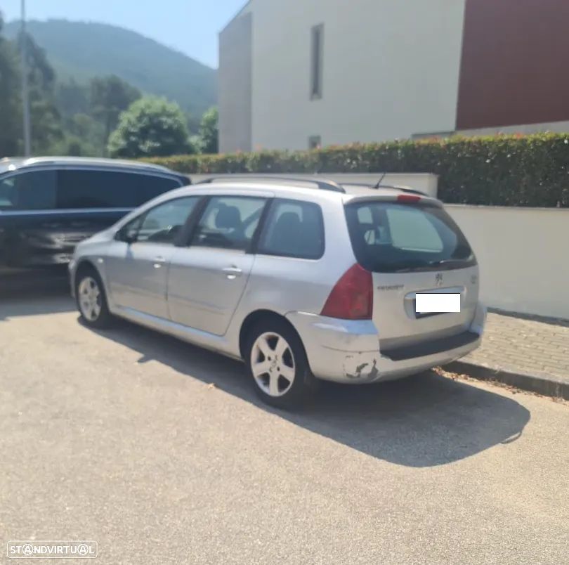 Peugeot 307 Break 1.6 HDi Navtech - 1
