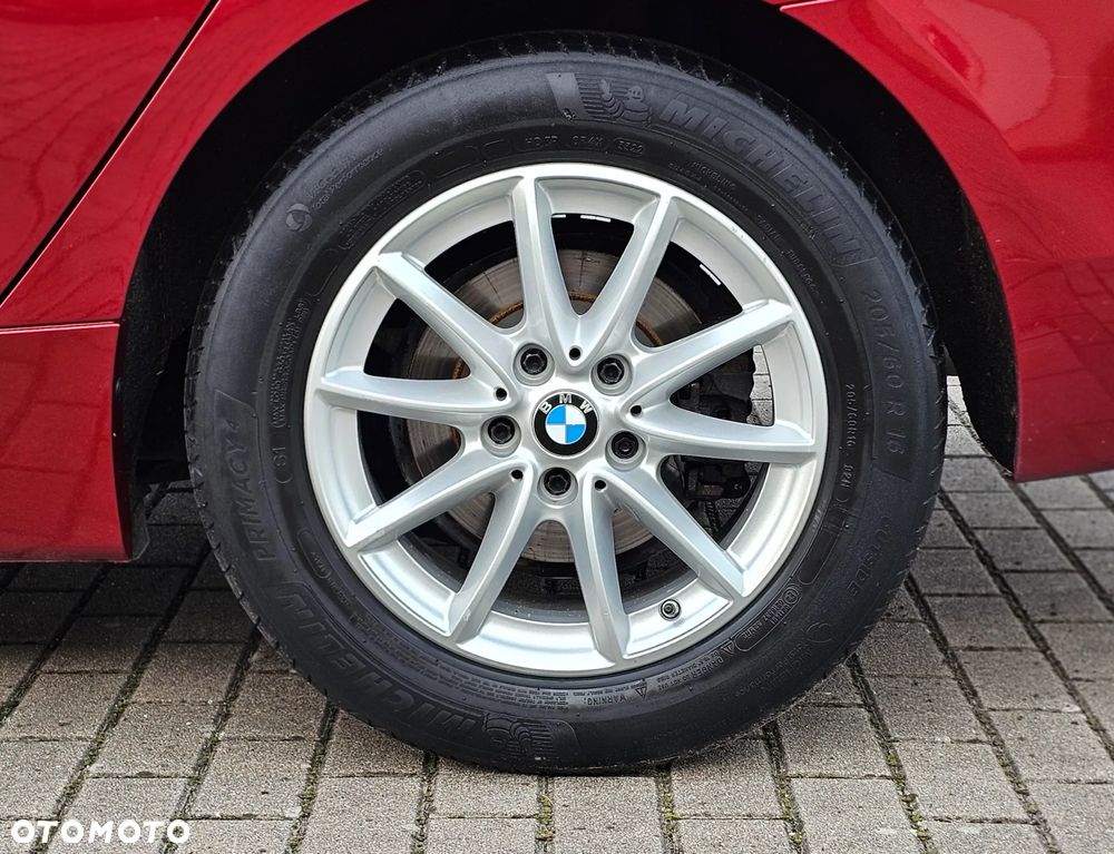 BMW Seria 2 - 38