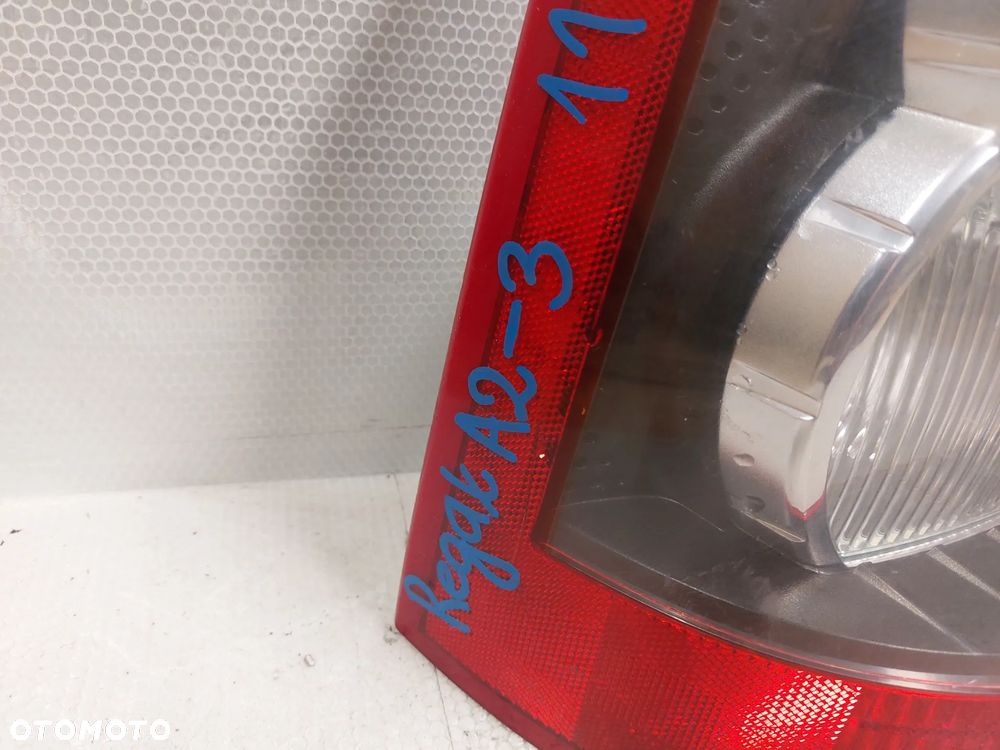 .  LAMPA TYL TYLNA LEWA LAND ROVER FREELANDER 2 - 3