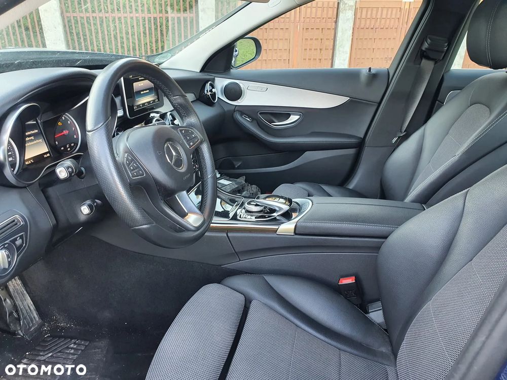 Mercedes-Benz Klasa C 180 T 7G-TRONIC Avantgarde - 19