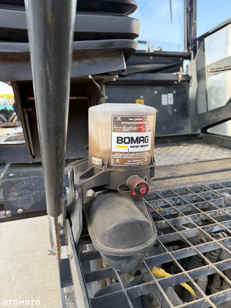 Bomag BF 300 C - 20