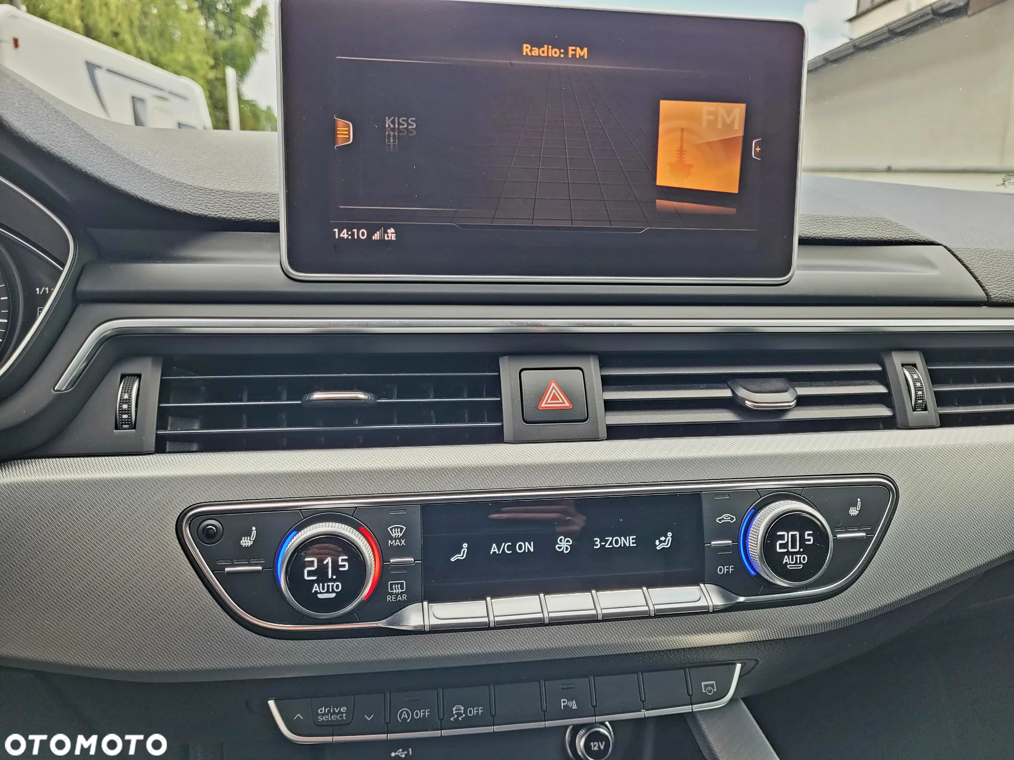 Audi A4 Avant 45 TFSI quattro S tronic - 22