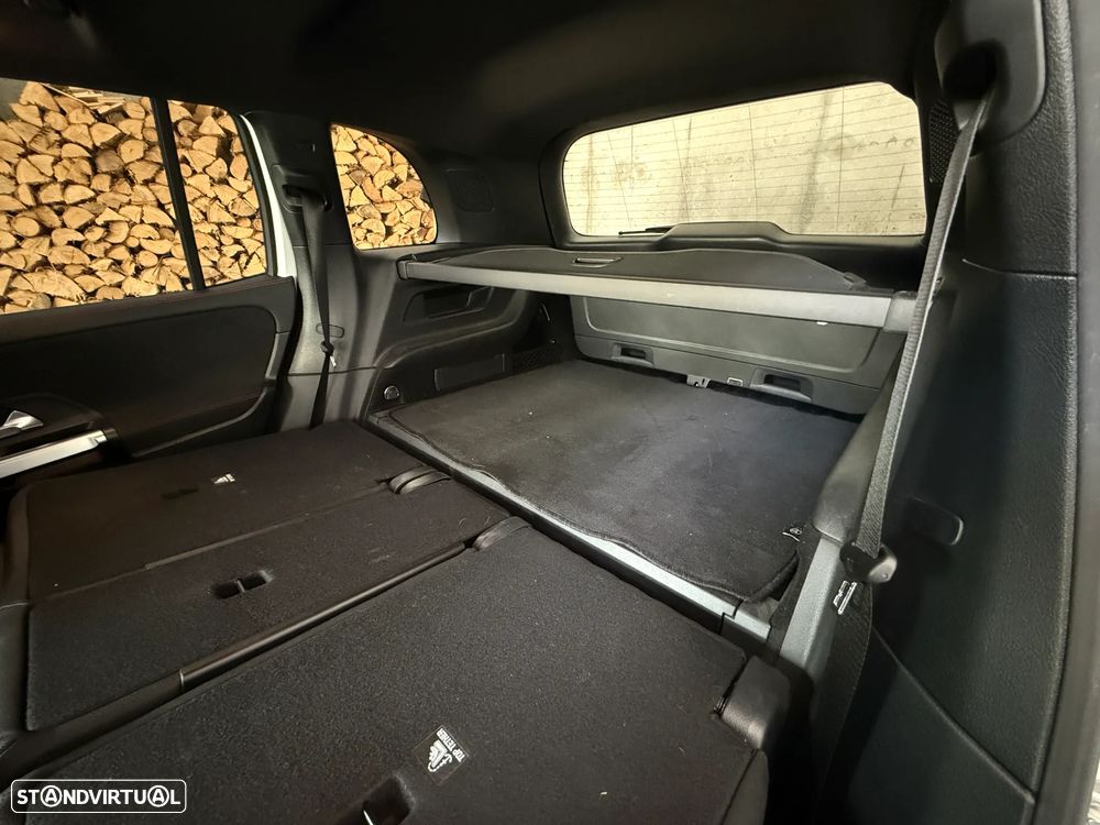 Mercedes-Benz GLB 180 d AMG Line - 26