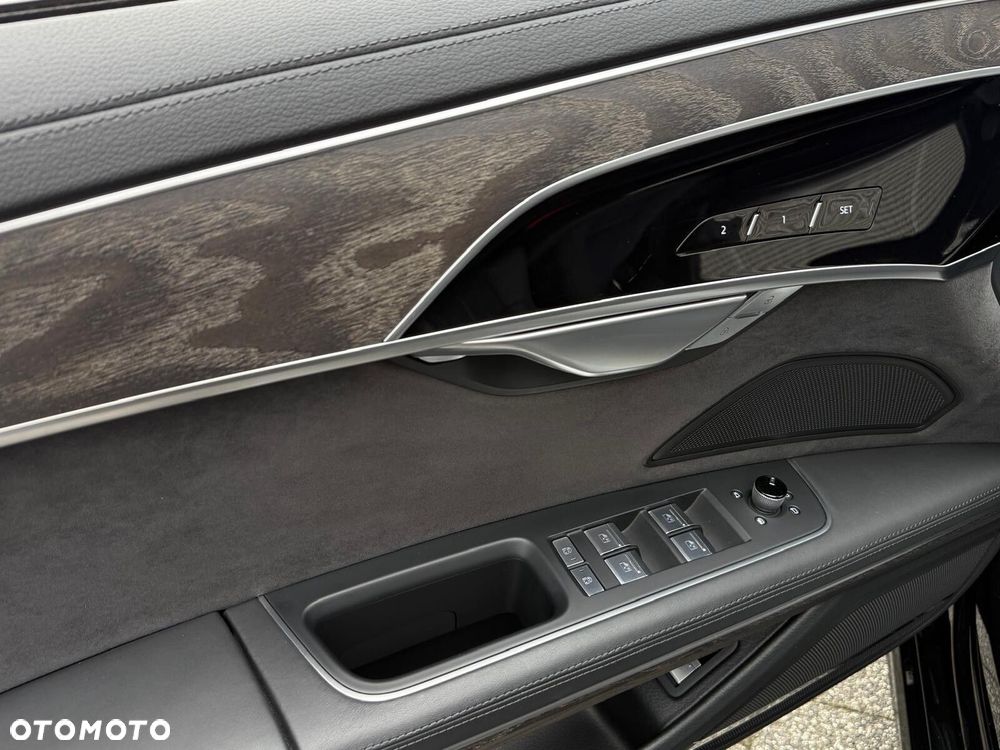 Audi A8 - 14