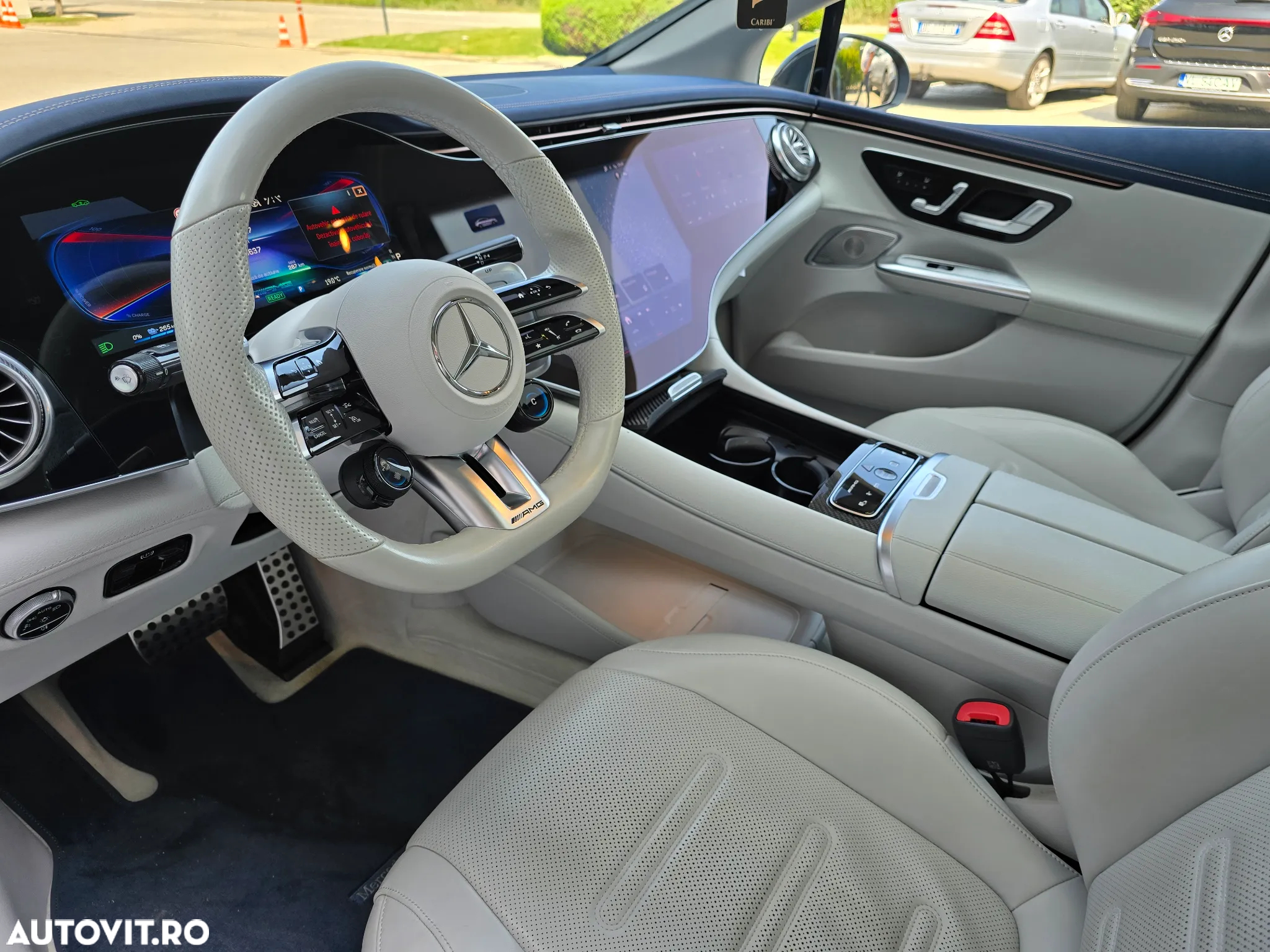 Mercedes-Benz EQE AMG 43 4MATIC - 16