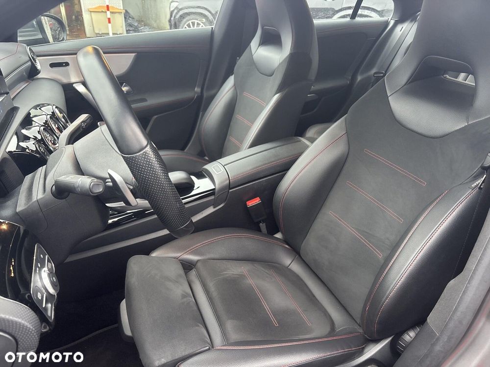 Mercedes-Benz CLA - 15