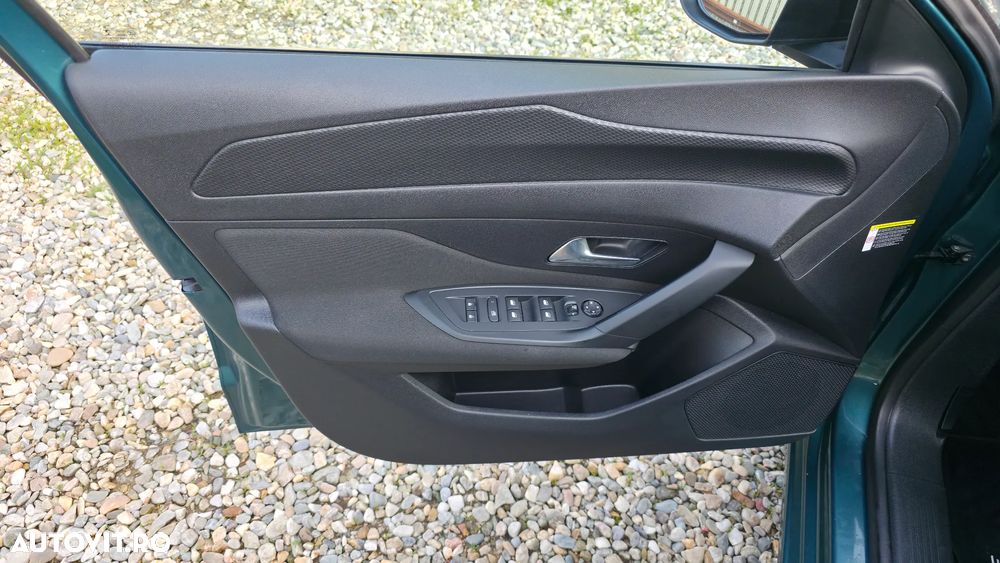 Peugeot 308 PureTech 130 EAT8 Allure Pack - 19
