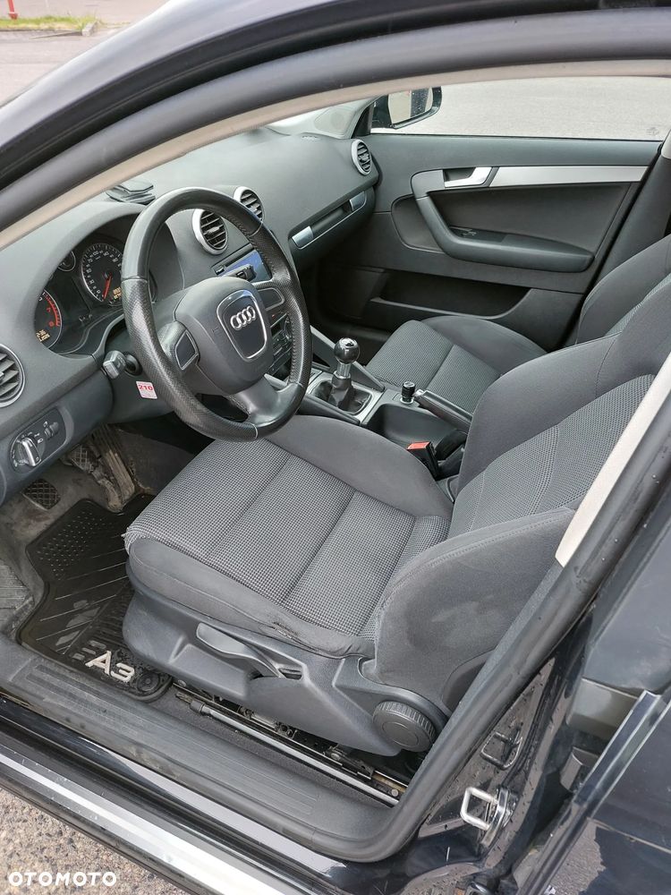 Audi A3 Sportback - 15