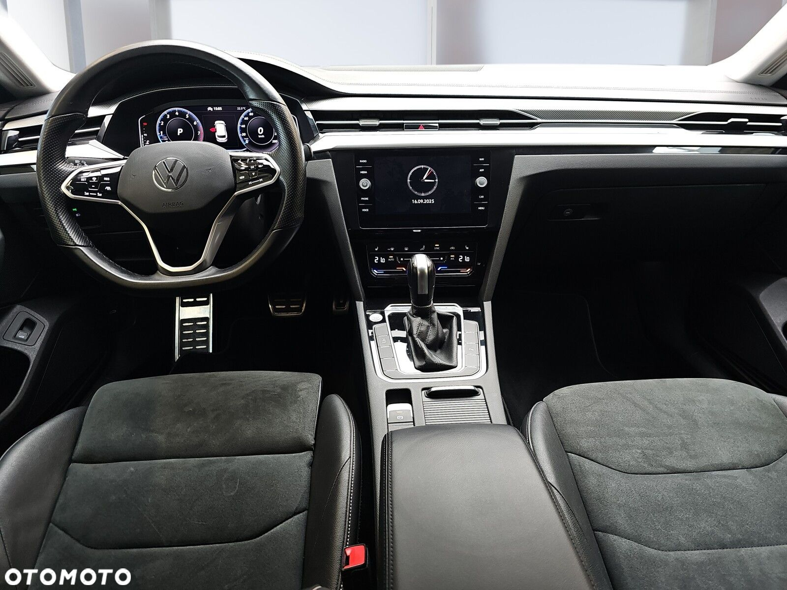 Volkswagen Arteon 2.0 TSI Elegance DSG - 15