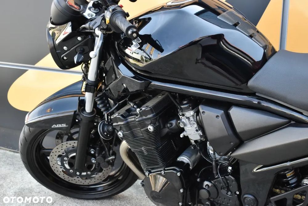 Suzuki Bandit - 14