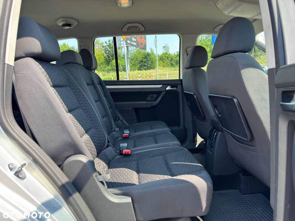 Volkswagen Touran 1.9 TDI Trendline - 26