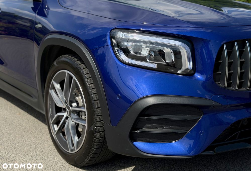 Mercedes-Benz GLB - 13