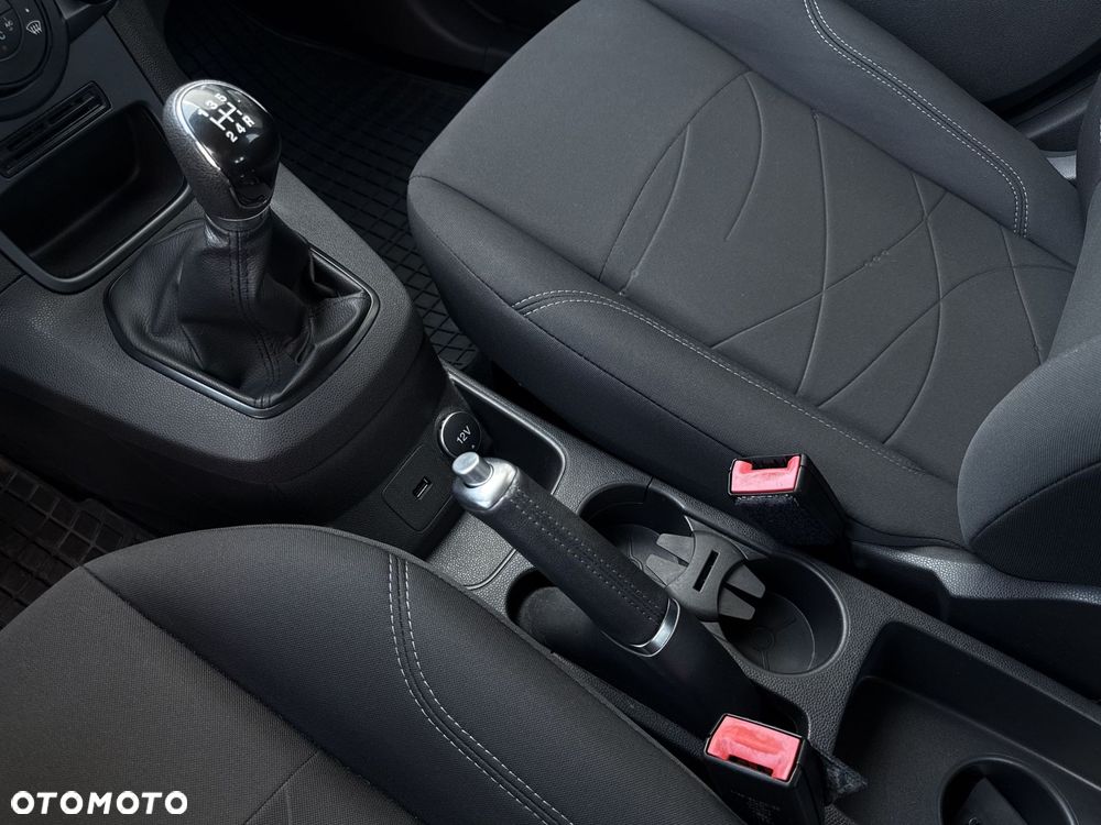 Ford Fiesta 1.0 Trend EU6 - 25