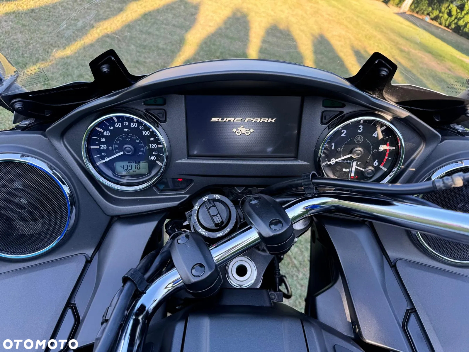 Yamaha Venture - 10