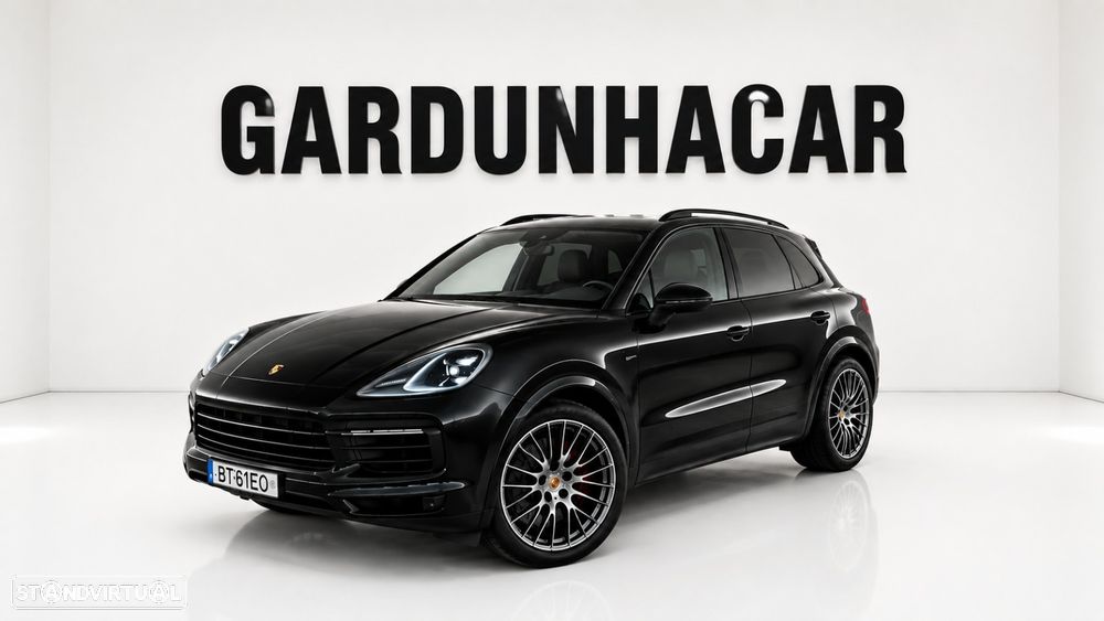 Porsche Cayenne - 14