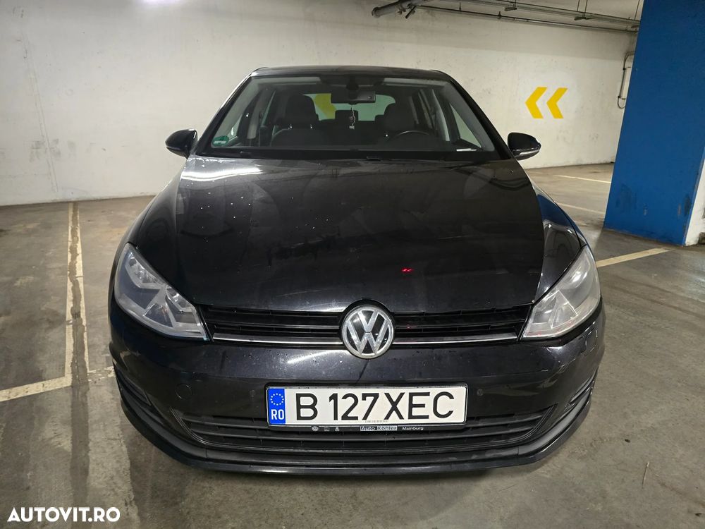 Volkswagen Golf - 3