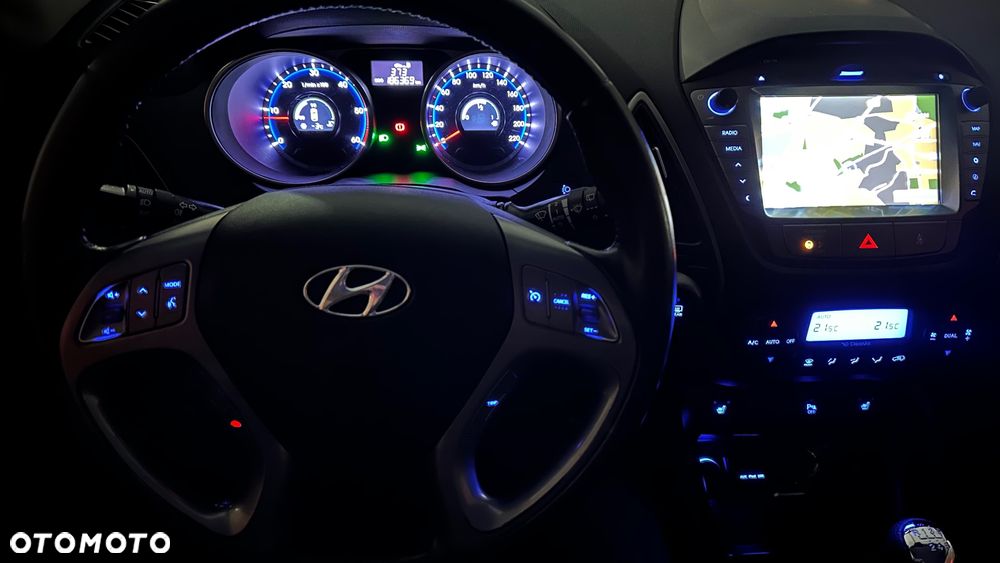 Hyundai ix35 2.0 CRDi 4WD Premium - 9