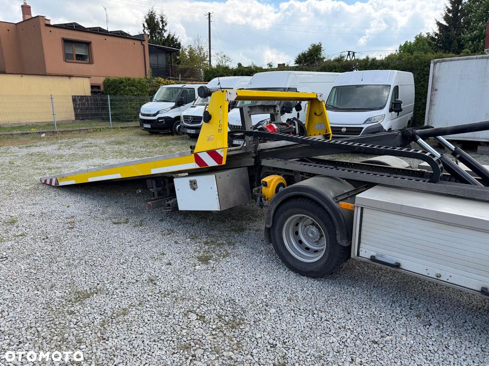 Iveco Daily 70C18 Pomoc drogowa Laweta 2017r - 12