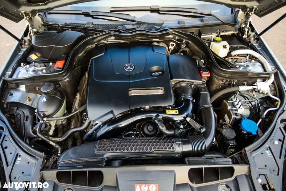 Mercedes-Benz E - 11