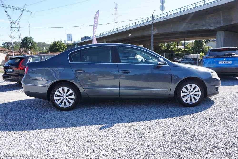 VW Passat 2.0 TDI BM Confortline - 8