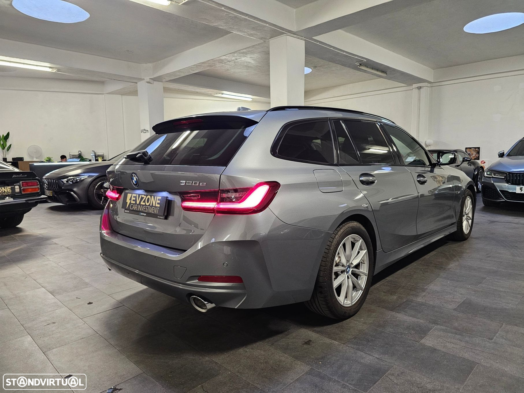 BMW 320 e Touring Corporate Edition Auto - 9