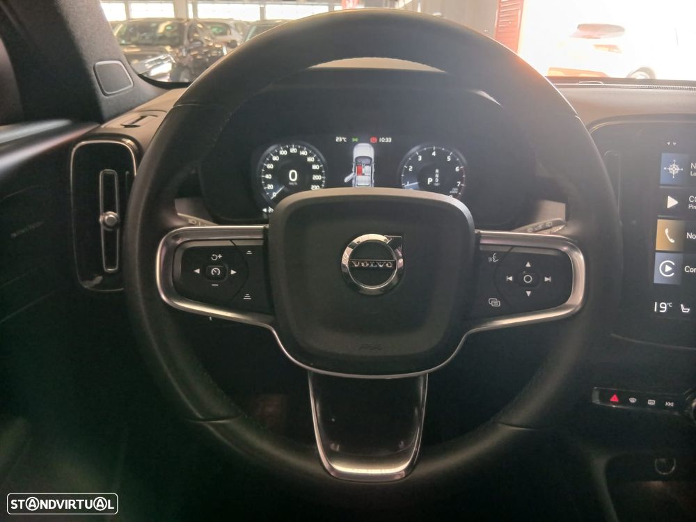 Volvo XC 40 1.5 T2 Plus Dark Auto - 15