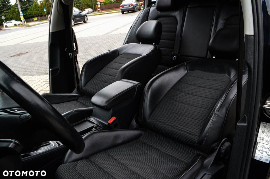 Volkswagen Golf Variant 2.0 TDI (BlueMotion Technology) DSG Highline - 31