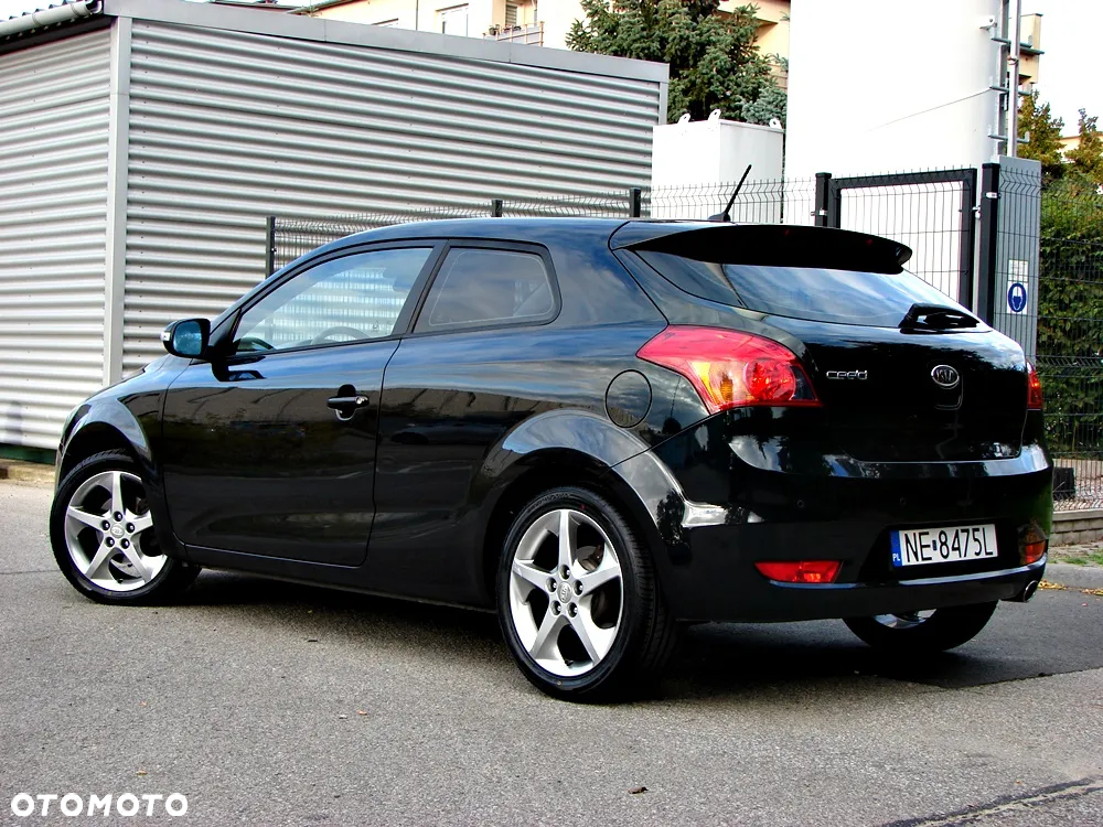 Kia ProCeed Pro_cee'd 1.6 Optimum + - 3