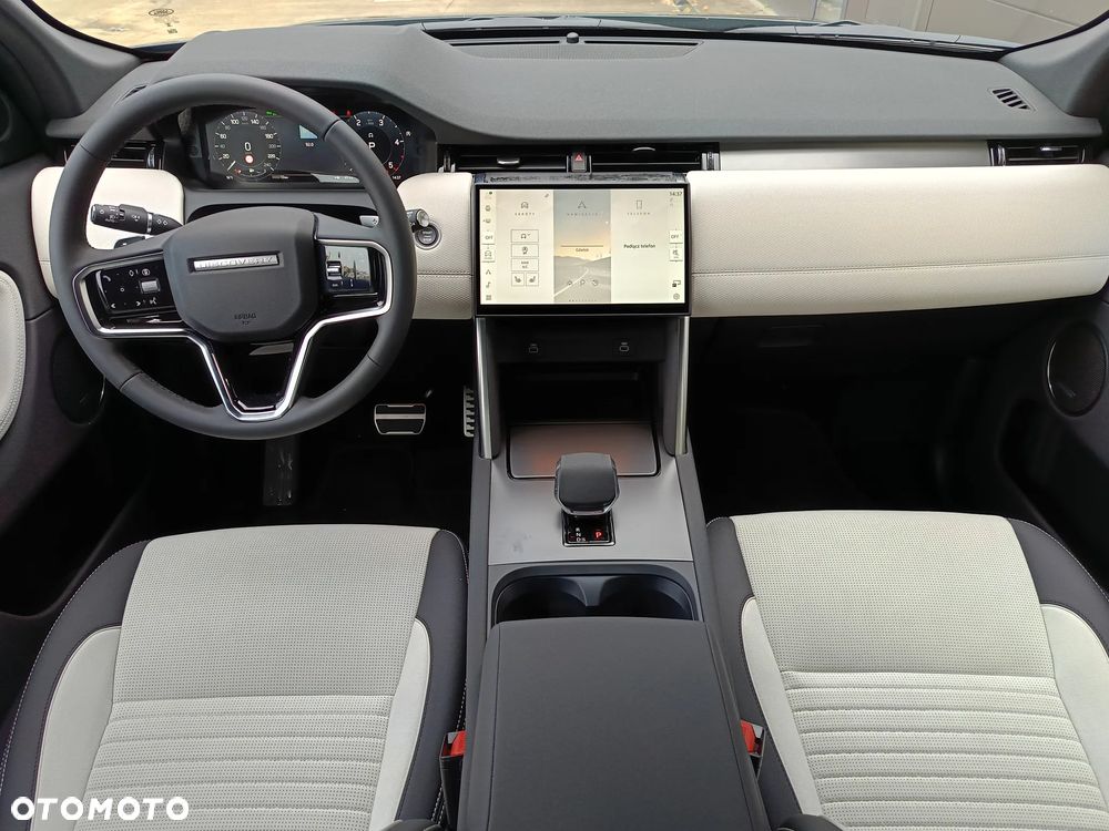 Land Rover Discovery Sport - 21