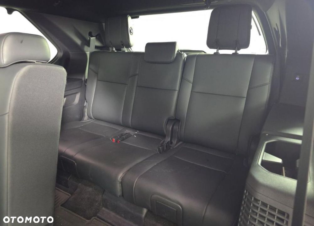 Toyota Sequoia - 17