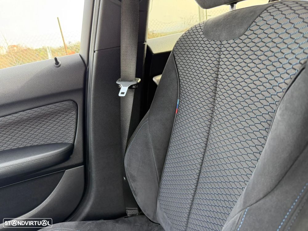 BMW 116 d Pack M - 17