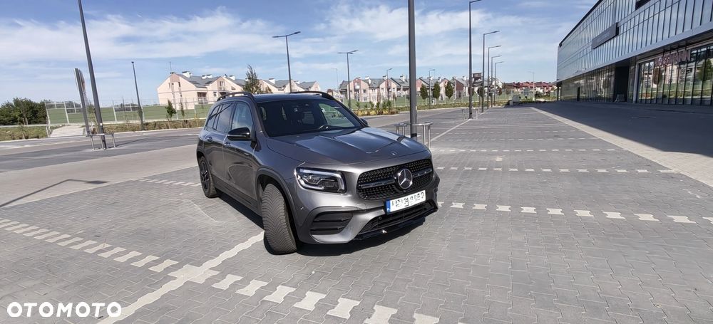 Mercedes-Benz GLB 200 d 4-Matic AMG Line 8G-DCT - 11