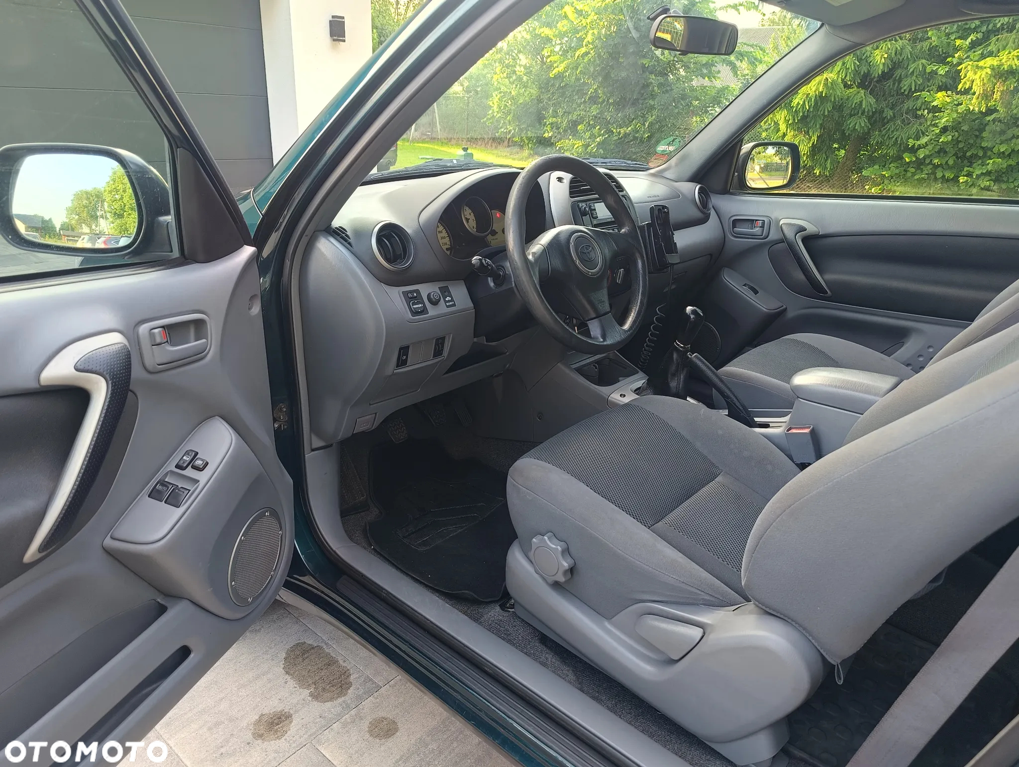 Toyota RAV4 1.8 VVT-i 4x2 - 9