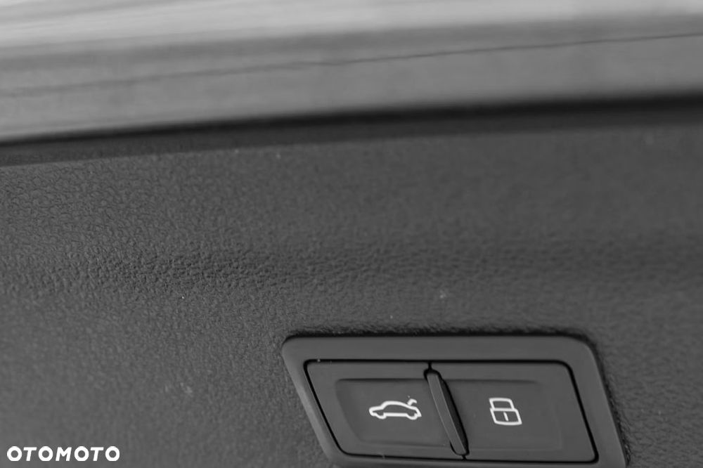 Audi A6 Avant e-tron - 35