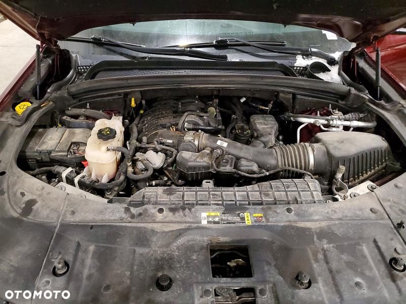 Jeep Grand Cherokee - 12