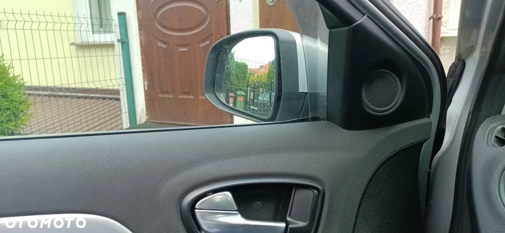 Ford Mondeo 2.0 Gold X - 18