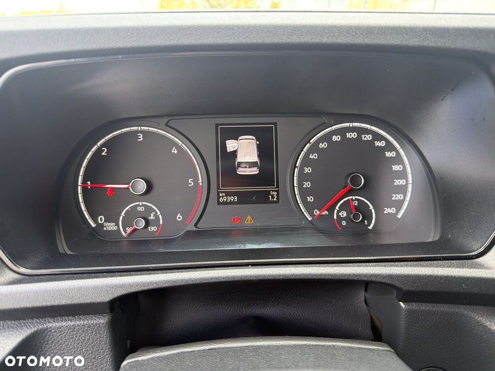 Volkswagen Caddy - 15