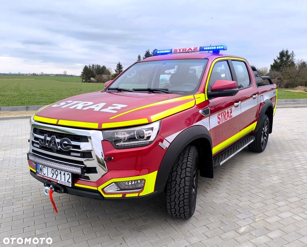 JAC T8 PRO SPECJALNY Strażacki Pożarniczy 4x4 - 3