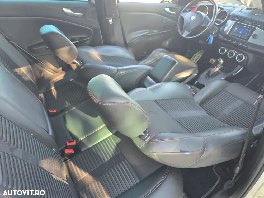 Alfa Romeo Giulietta 2.0 JTDM 20V TCT Speciale - 10