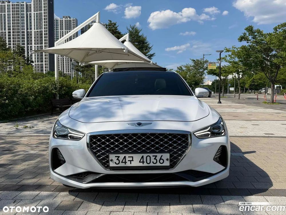 Genesis G70 - 5