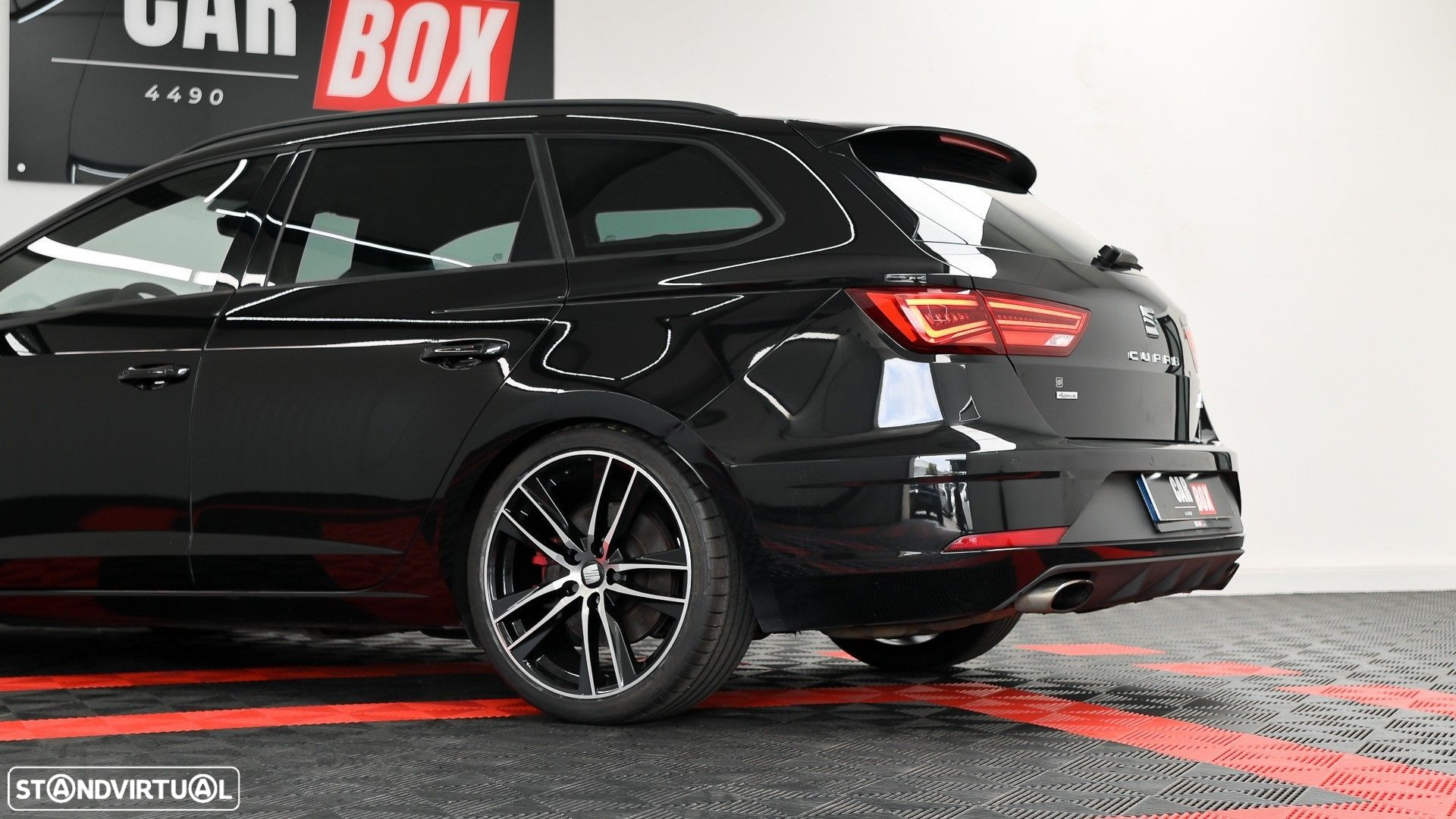 SEAT Leon ST 2.0 TSI S&S 4Drive DSG Cupra 300 - 18