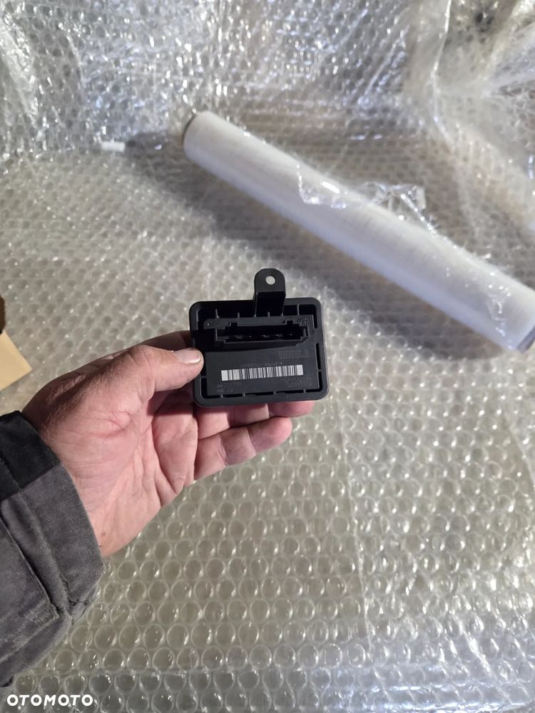 Opornica opornik Wentylatora dmuchawy Citroen Peugeot Opel Fiat 1681055380 - 3