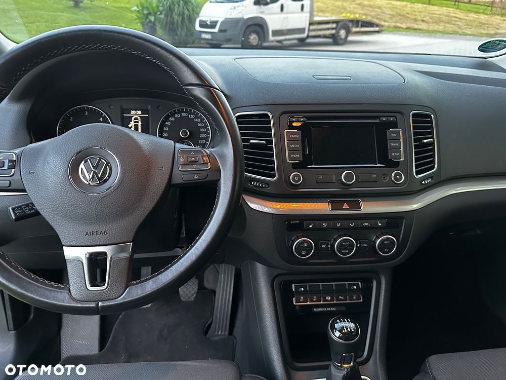 Volkswagen Sharan - 19