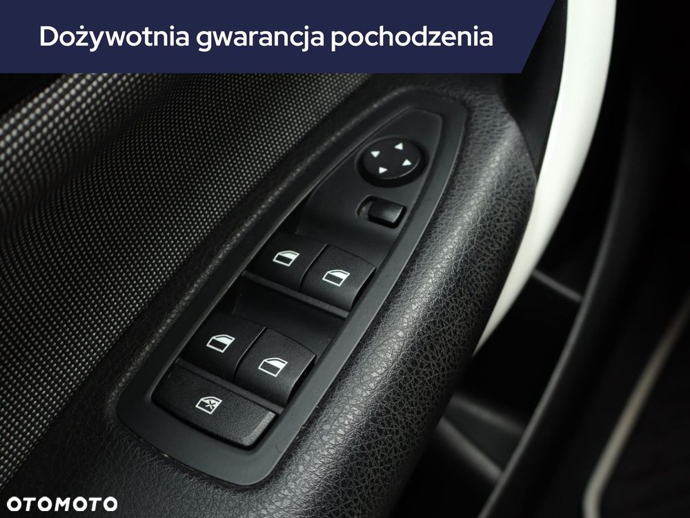 BMW Seria 1 - 21