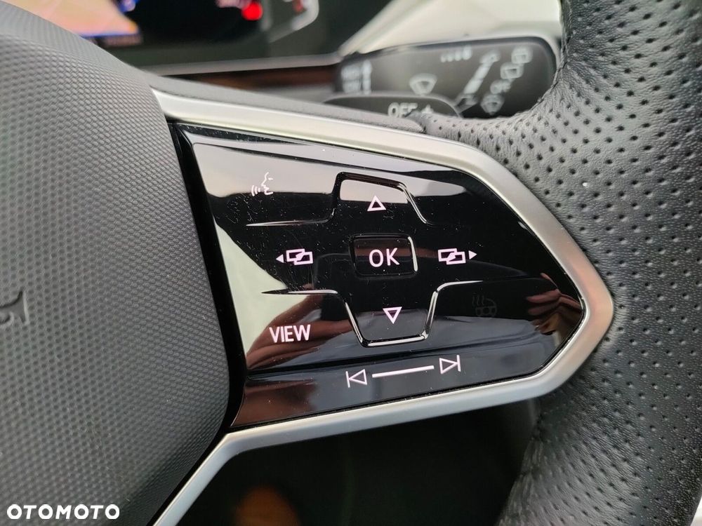 Volkswagen Arteon 2.0 TSI R-Line DSG - 25