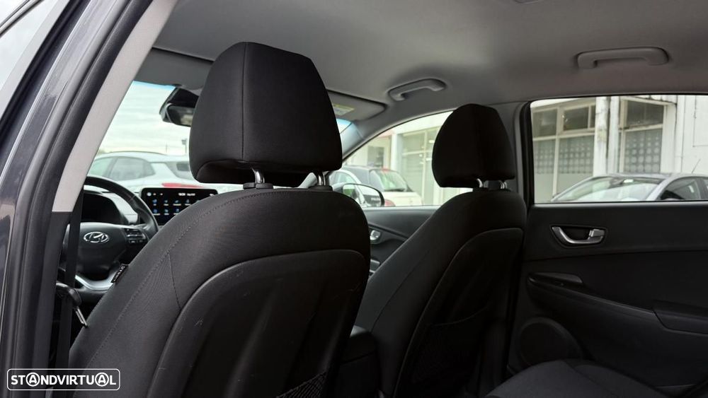 Hyundai Kauai 64.8 kWh Premium - 28