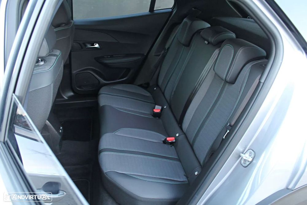 Peugeot 2008 1.5 BlueHDi Allure Pack - 18