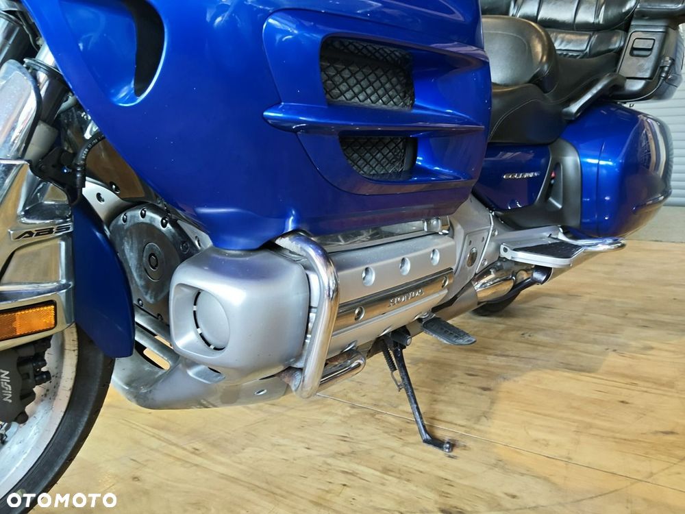 Honda GL - 9