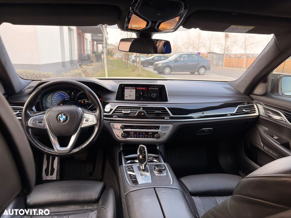 BMW Seria 7 730d xDrive - 13